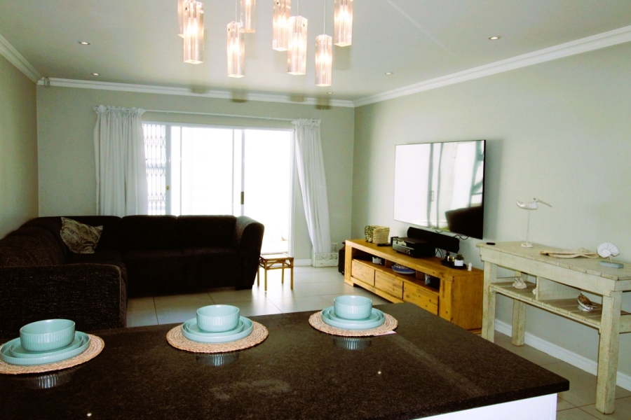 2 Bedroom Property for Sale in Gonubie North Eastern Cape